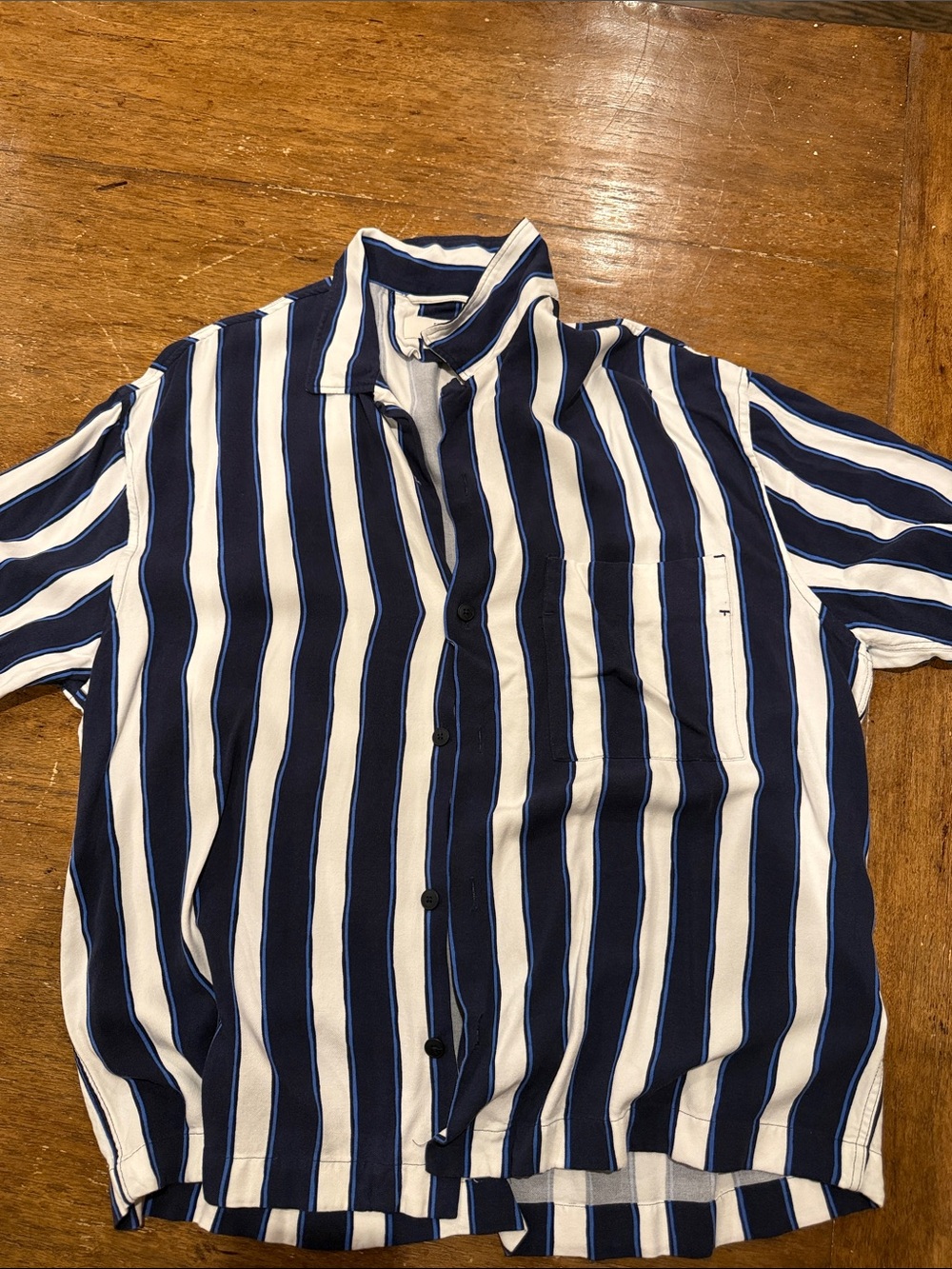 Zara Men’s Navy and White Vertical Stripe Button-Down Shirt